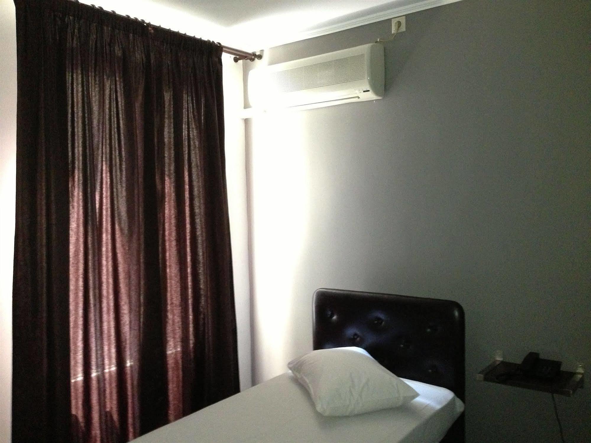 Hotel Cosmopolit Ateny Zewnętrze zdjęcie